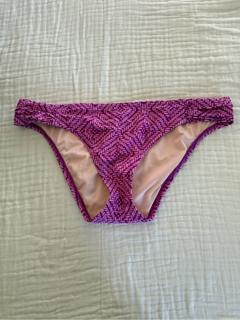 Victoria’s Secret The Knockout Bikini Bottoms Size Large
